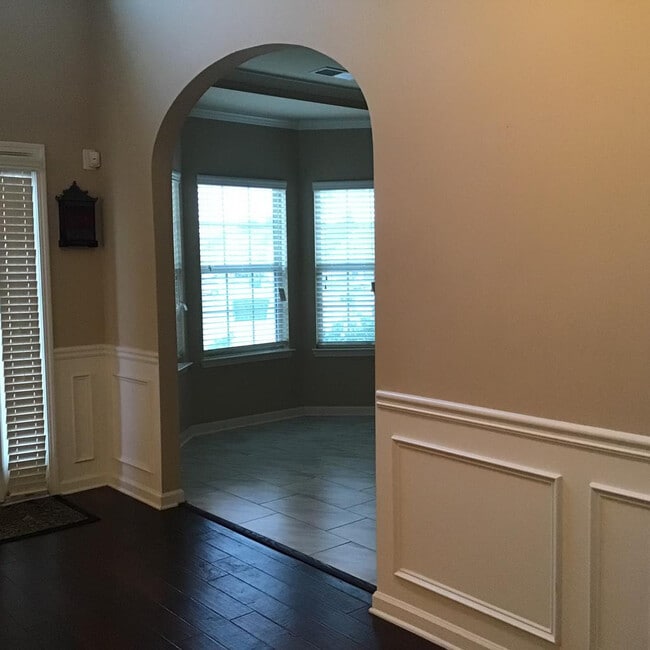 Photo - 2793 Huntcliffe Dr