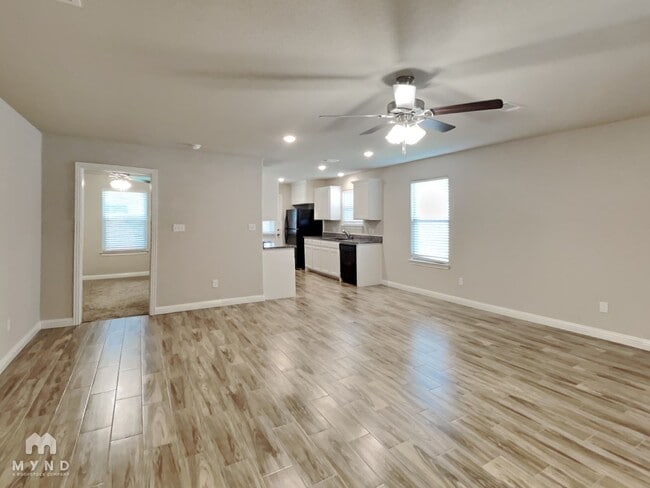 Photo - 724 Rolling Terrace Cir