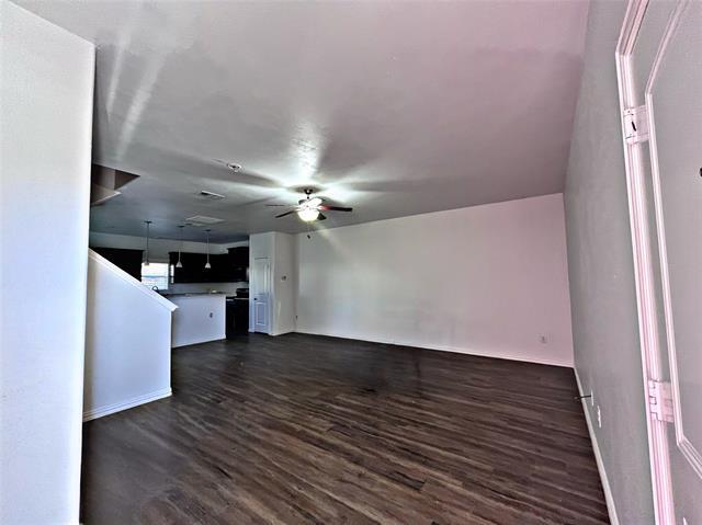 Photo - 4916 Villas Dr