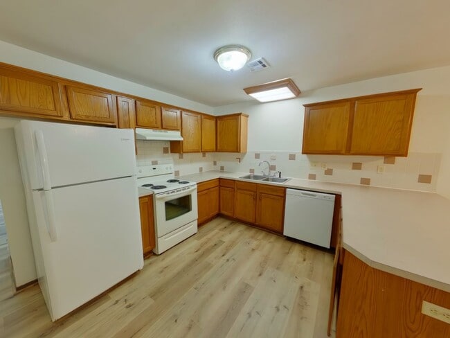 Photo - 611 S Mt Carmel St