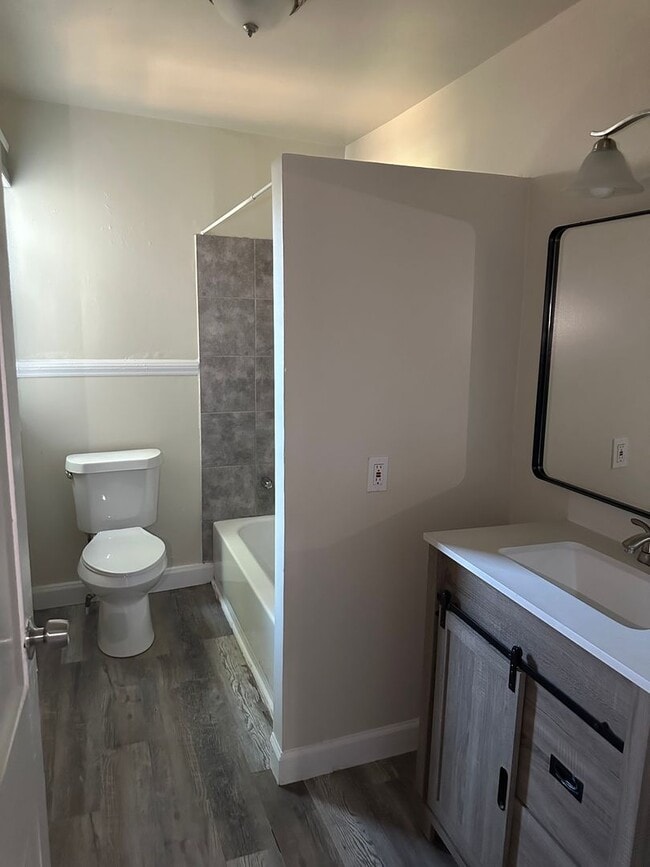 Photo - 5 bedroom 1.5 bath