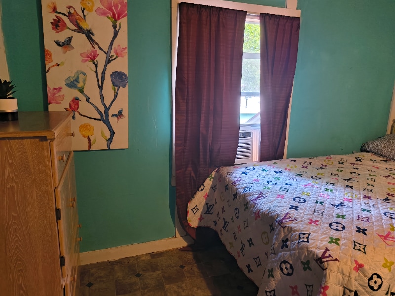 Photo - 420 M.L.K. Blvd S