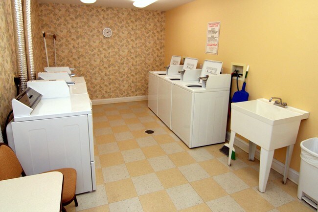 Glen Forest Senior Apartments