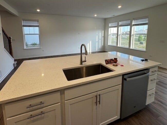 Photo - 12077 Jordi Rd