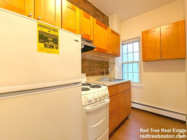 Building Photo - 62 S Huntington Ave Unit 11 Rental