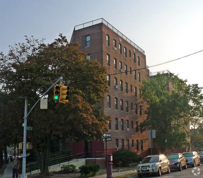 Photo - Virginia Gardens