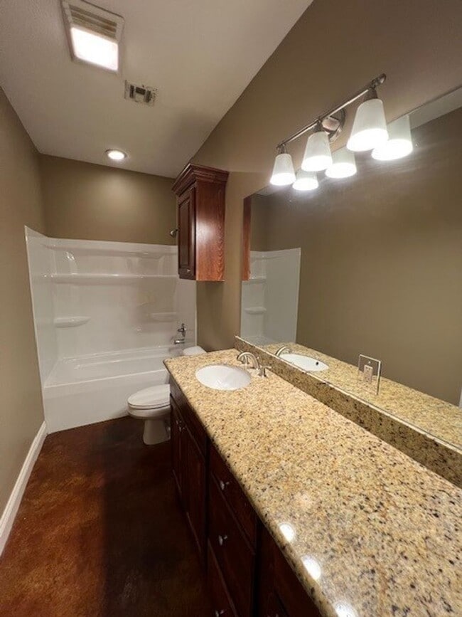 Photo - 3B/2B Duplex Available in South Lake Charles