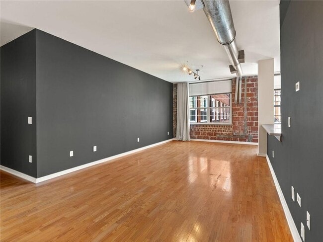 Photo - 800 Peachtree St NE Unidad 8506