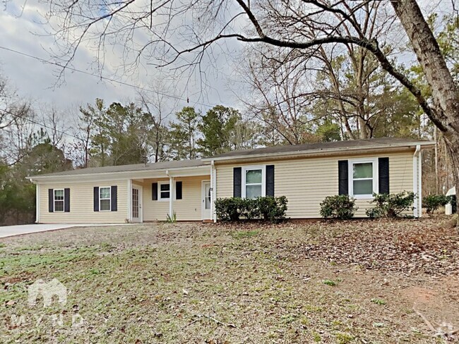 Building Photo - 3811 Rosemary Ln SE Rental