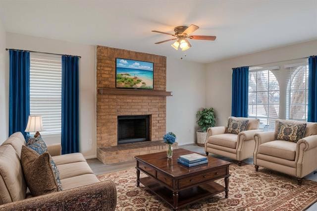 Photo - 527 Crowley Rd