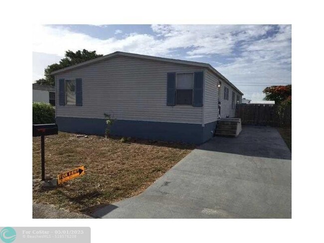 Photo - 11913 Watergate Cir House