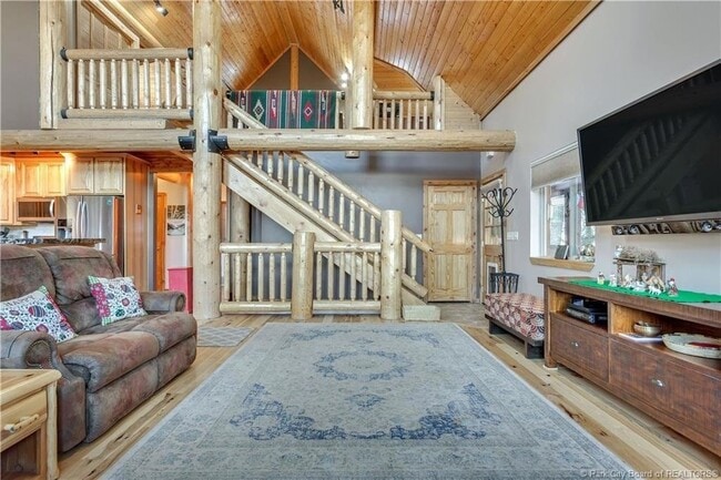 Photo - 430 Parkview Dr
