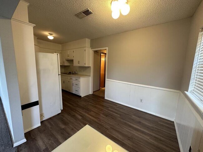 Photo - 304 N McKinley Ave