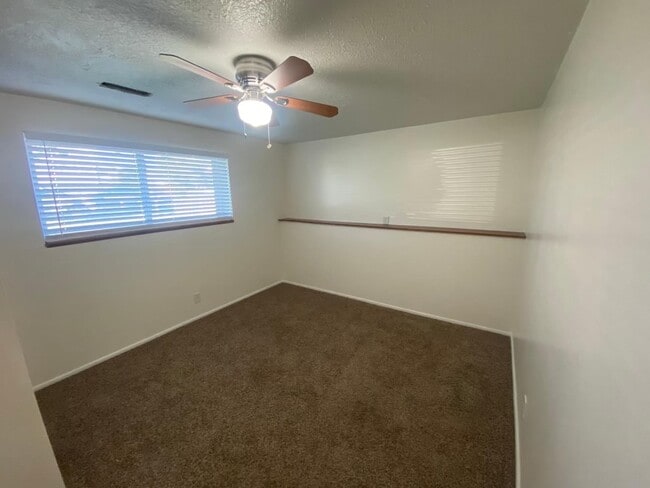 Photo - 1595 W 8295 S