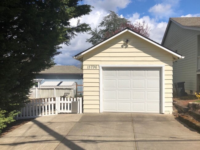 Photo - 2-Bedroom Single-Level House in Sherwood