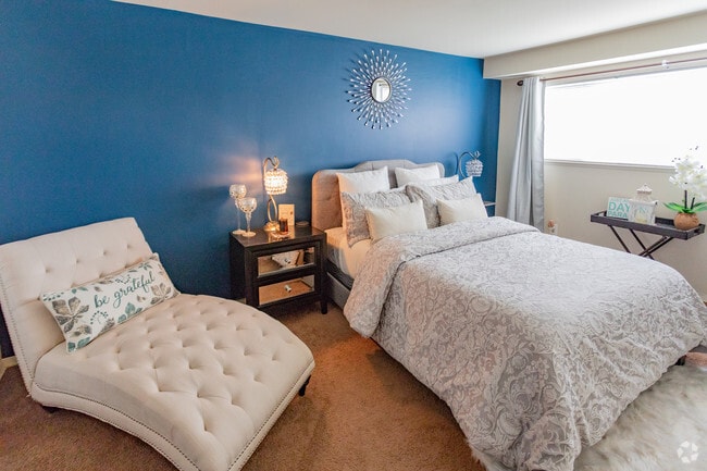 Photo - Liberty West