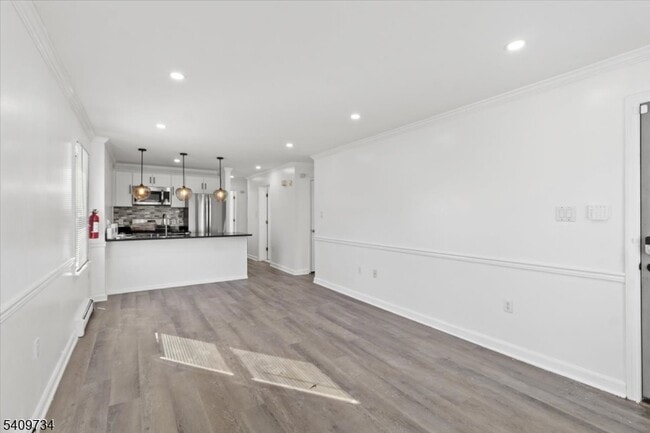 17 Holsman St