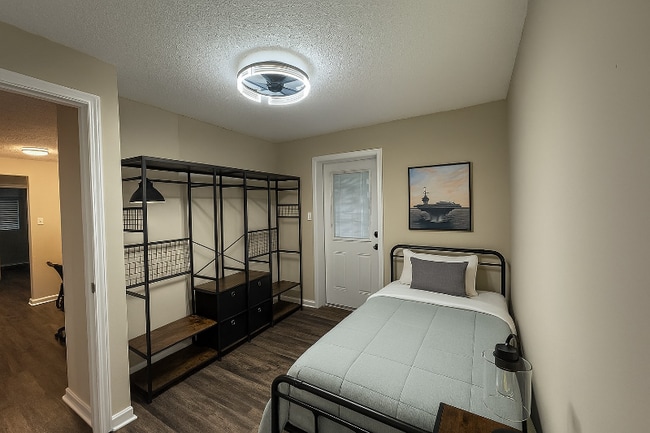 Building Photo - 2876 Battle Forrest Dr Rental