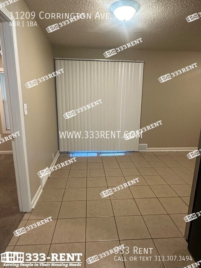 Photo - 11209 Corrington Ave