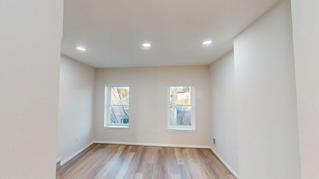 Photo - 1138 S Hanover St