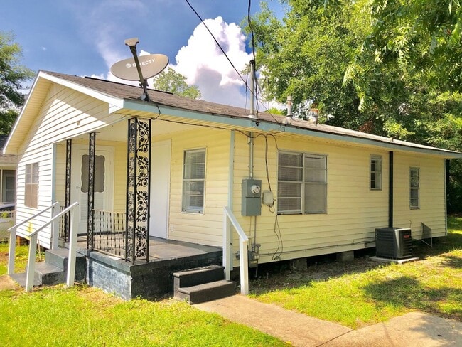 Photo - Gulfport 2 Bedroom