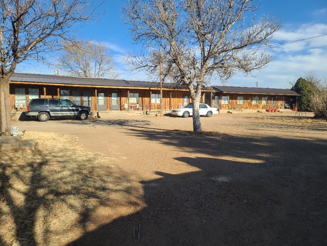 Building Photo - 1900 W Rte 66 Blvd