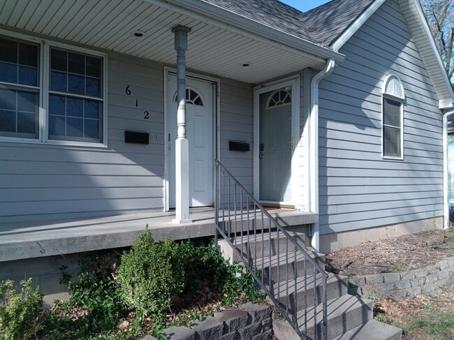 Photo - 612 Pierre St