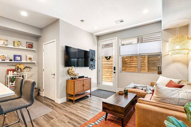 Photo - 5105 W 38th Ave