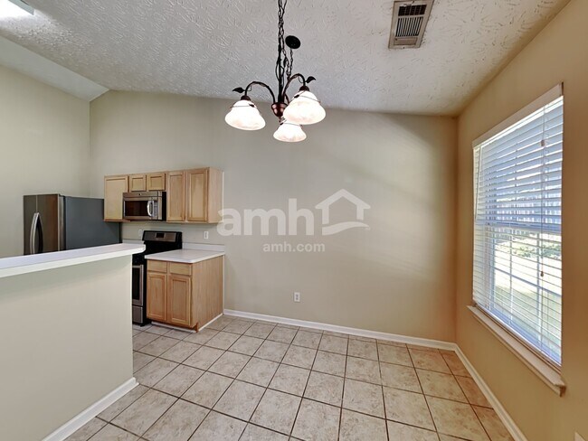 Photo - 2143 Skylar Leigh Dr