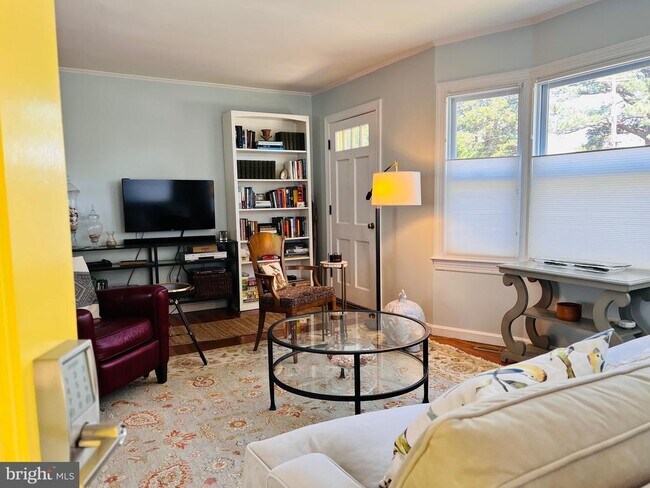 Photo - 3214 Riverview Dr