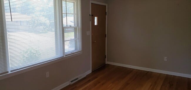Photo - 1607 Highridge Dr Unit A