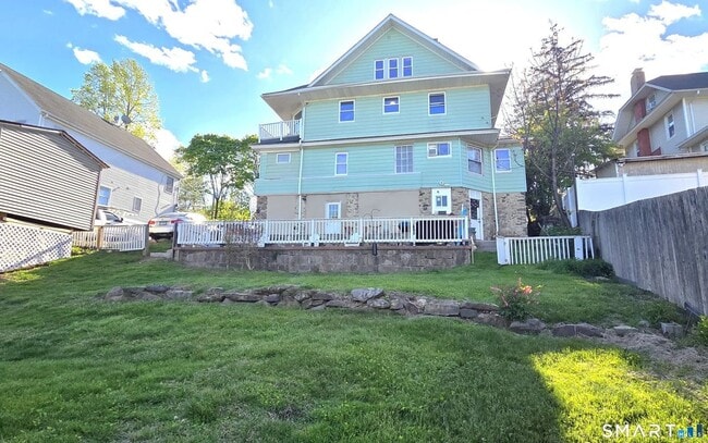48 Elmwood Ave