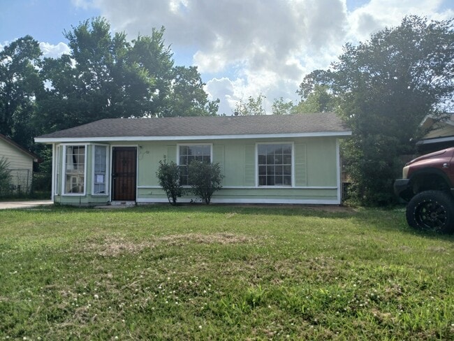 Building Photo - 9711 Courben Ln Rental