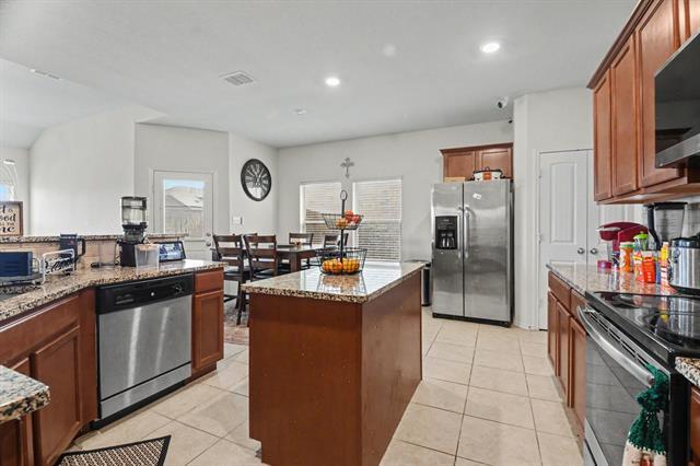 305 Pitt Cir