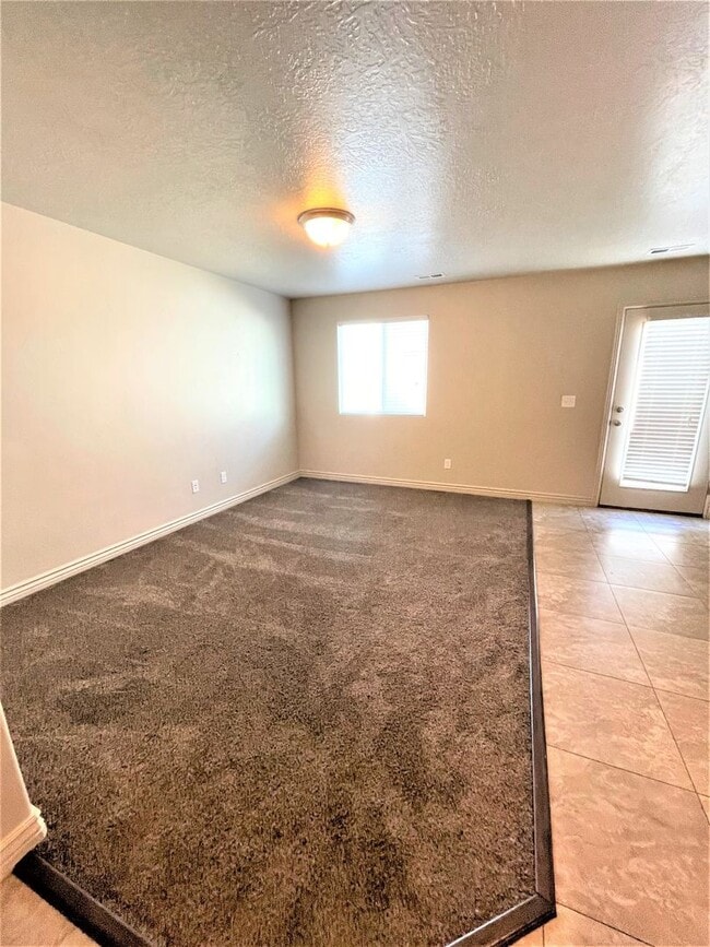 Photo - 2381 S Knights Way