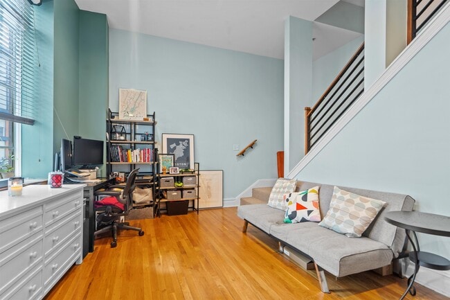 Photo - 9 Coles St Condo Unit 2