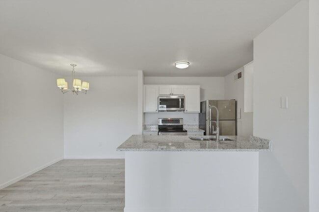 Photo - 8055 E Thomas Rd