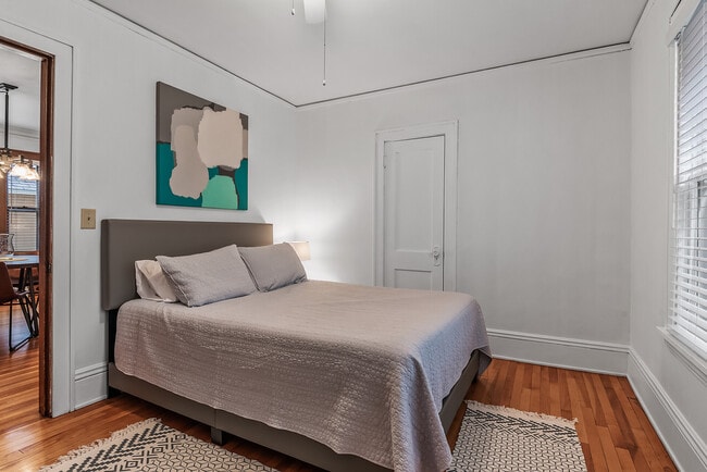 Photo - 3829 Blaisdell Ave