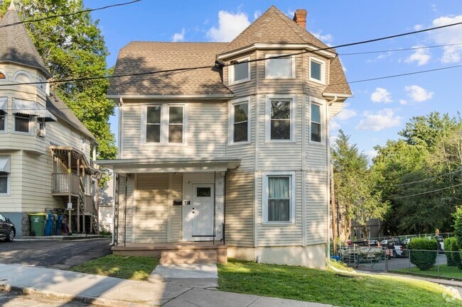 Building Photo - 78 Pine St Rental