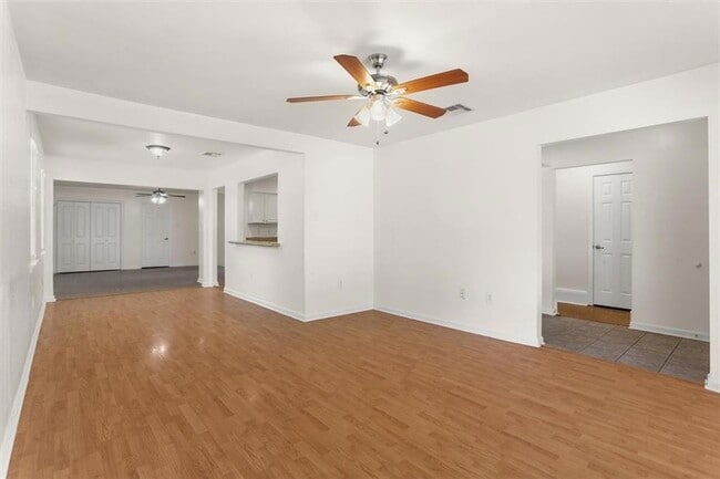 Photo - 6151 Charlotte Dr