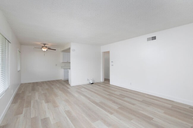 Photo - Stoney Brook Apartments