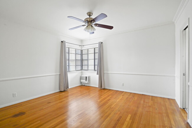 Bedroom 2 - 8214 De Longpre Ave Apartments