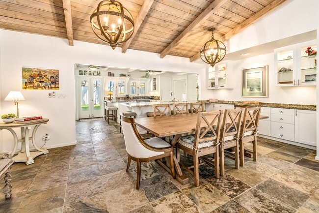 Photo - Stay Longterm in the Heart of Lanikai