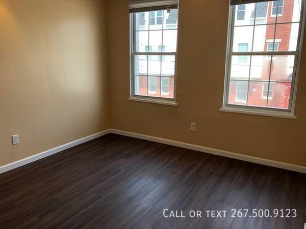 Photo - 428 Wiota St