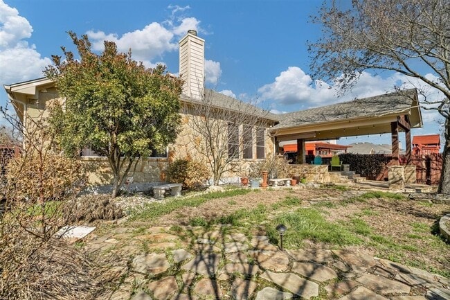 Building Photo - 180 Harris Dr