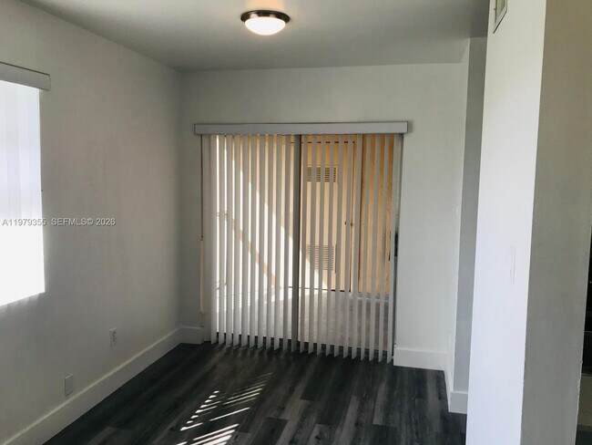 Photo - 15330 SW 106th Terrace Unit 915