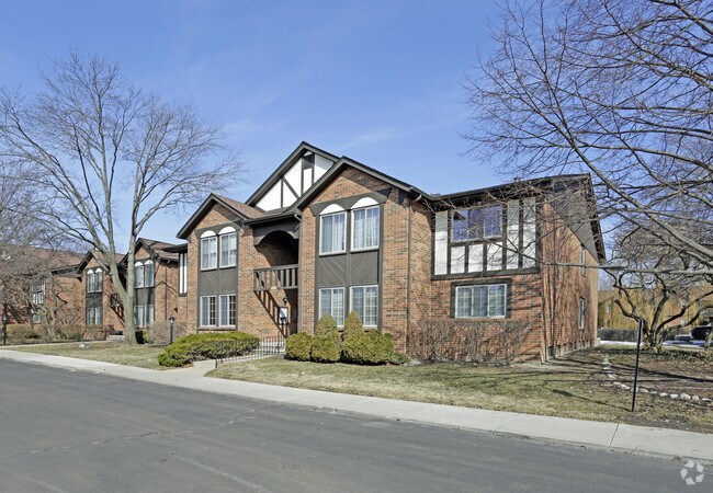 Photo - Wellington Place Condos