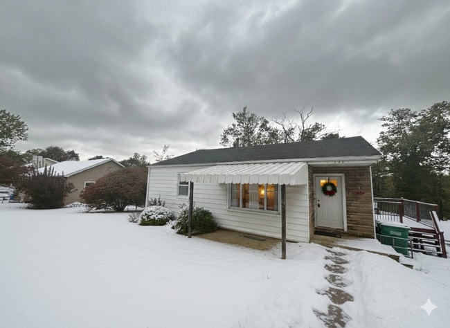 Building Photo - New Year, New Home, $500 Off! Want to stop renting and finally own your own home? Now you CAN — w...