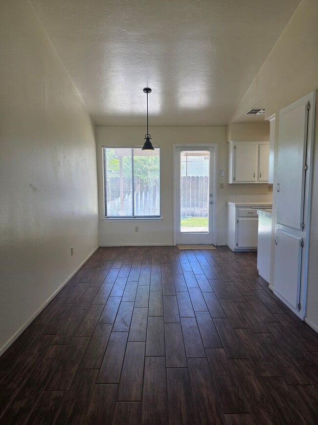 Photo - 1012 Orangewood St
