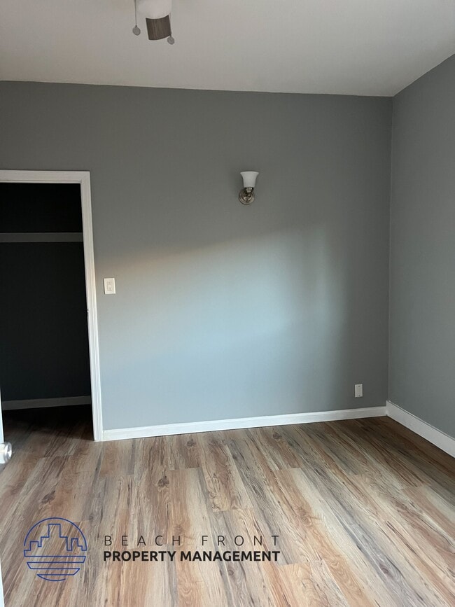 Photo - 601 N. Rossmore Ave.